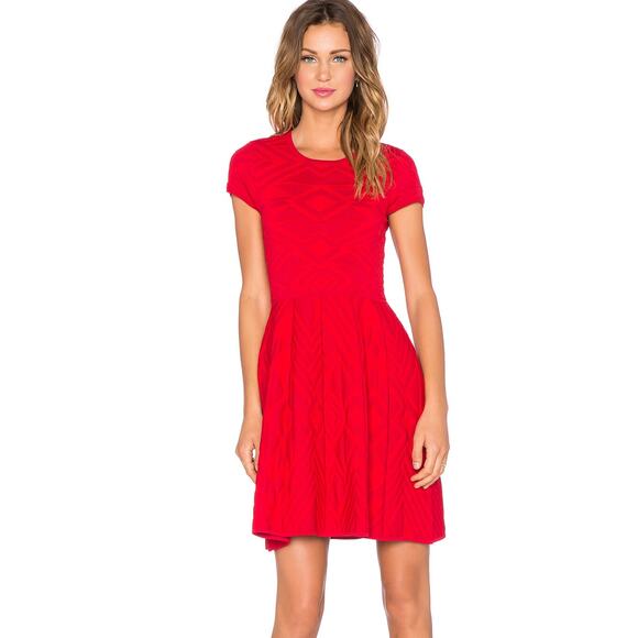 Parker Meena Geometric Textured Dress in Carmine Red Size Large - Picture 2 of 10